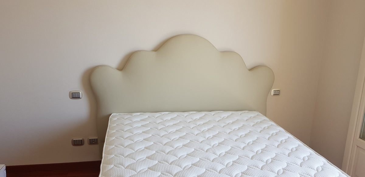 Testiera Letto 1 Piazza e Mezzo BRUNELLESCHI Spessore cm 10 Certificata ignifugo per Alberghi Rivestimento Ecopelle o Tessuto a scelta